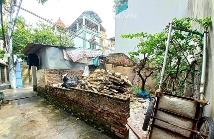 Bán đất Yên Duyên, Hoàng Mai, ngõ thông Gamuda, gần hồ thoáng mát 57 m2, 5 tỷ 500